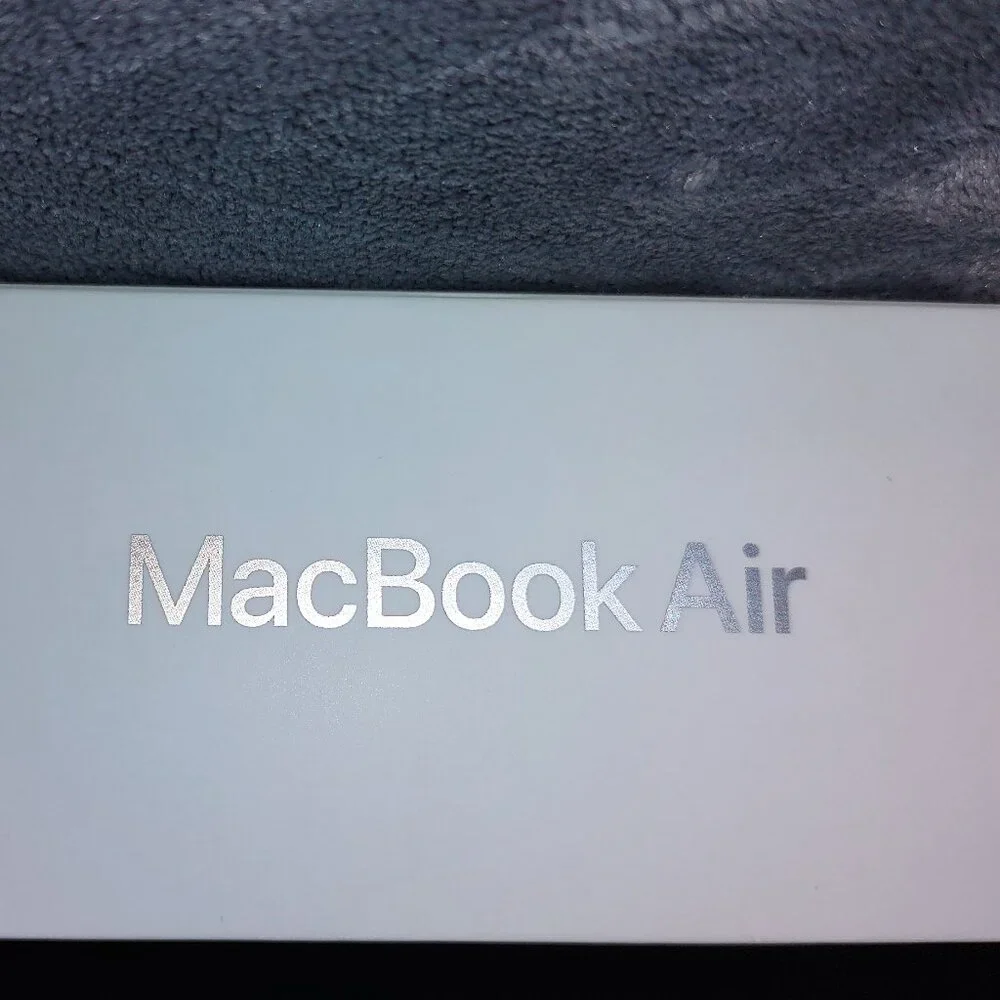 🔥 Brand New Apple 15
